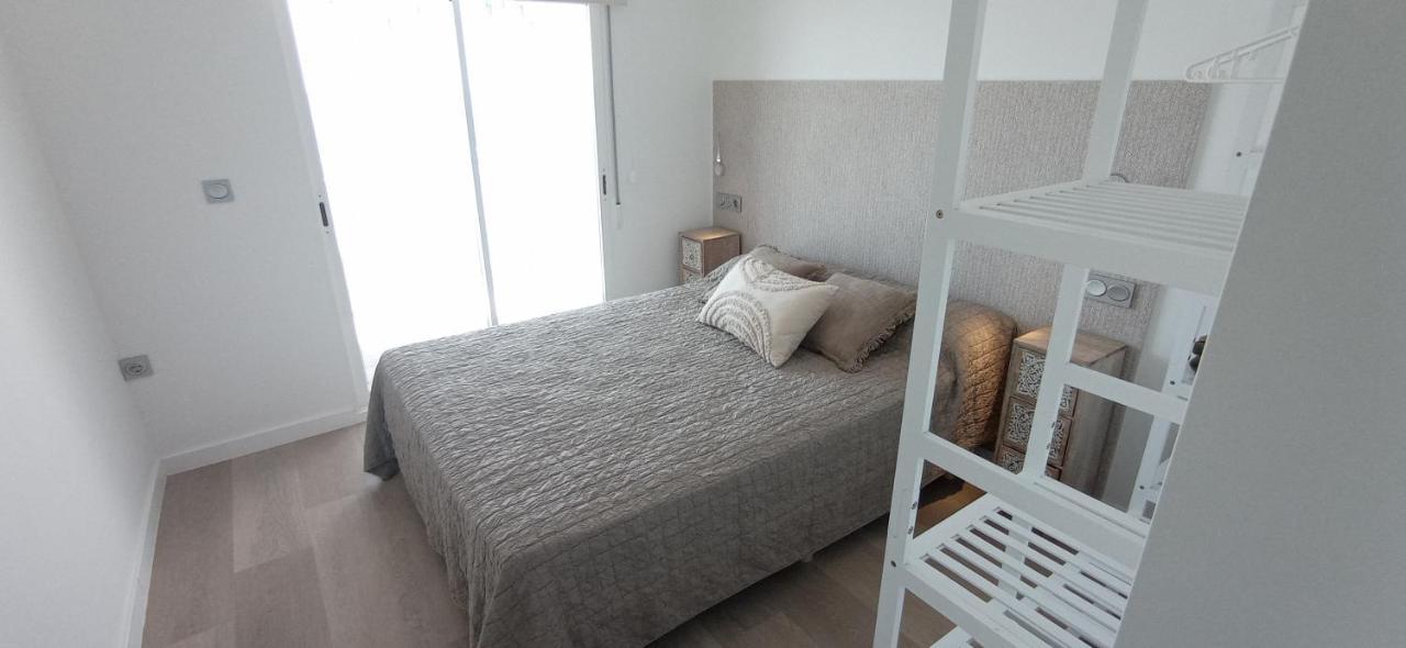 Apartamento L'Espigo De Saoret Primera Linea Playa Centro Soleado Y Recien Renovado Villajoyosa Exterior foto